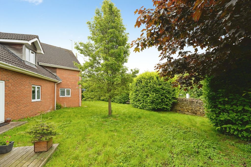 Property photo 2 of 13 Pbox-Img.Jpg