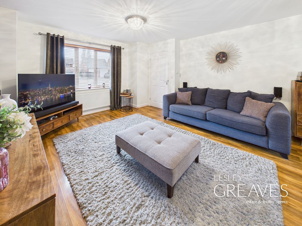 Property photo 3 of 22 Living Room