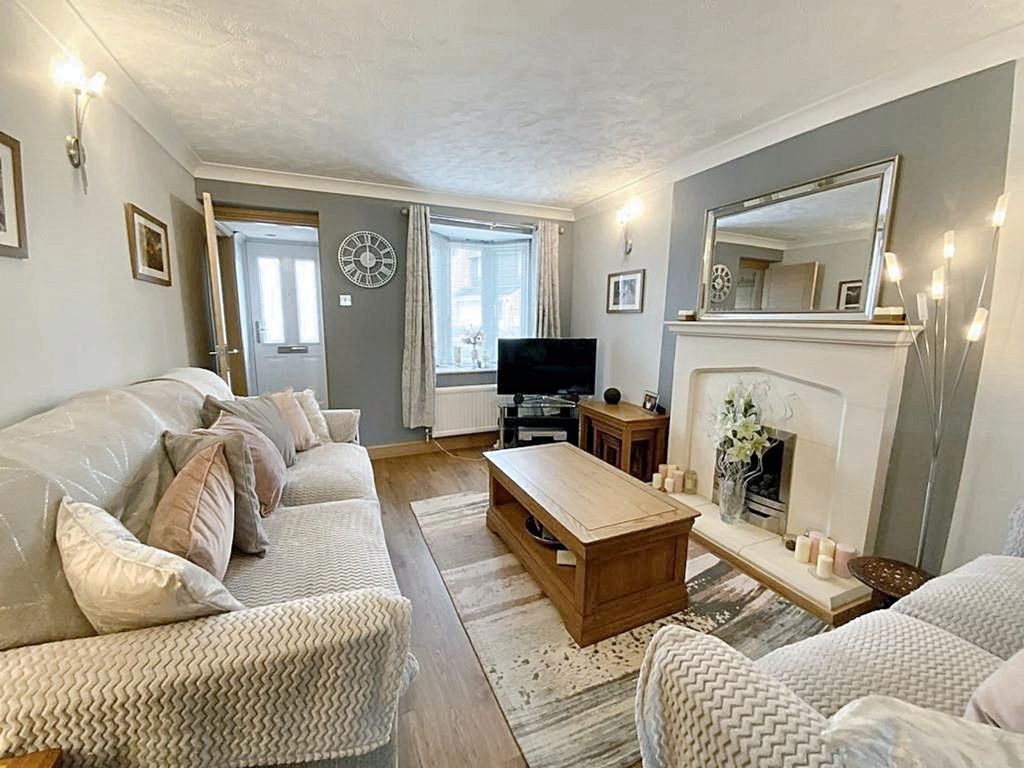 Property photo 3 of 14