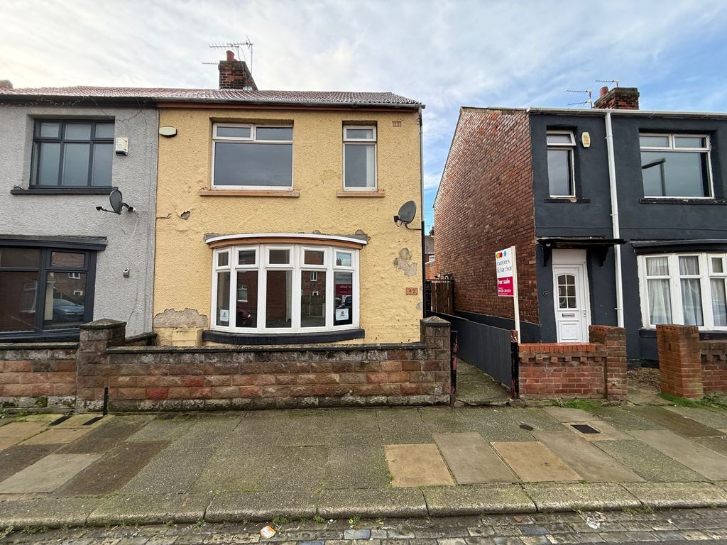 Property photo 1 of 1