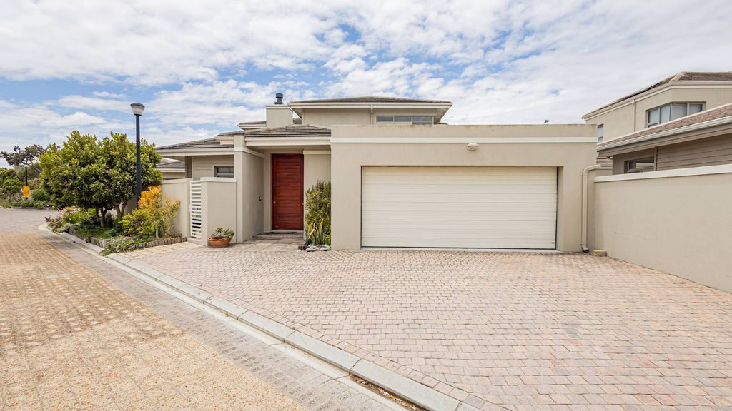 Property photo 3 of 47