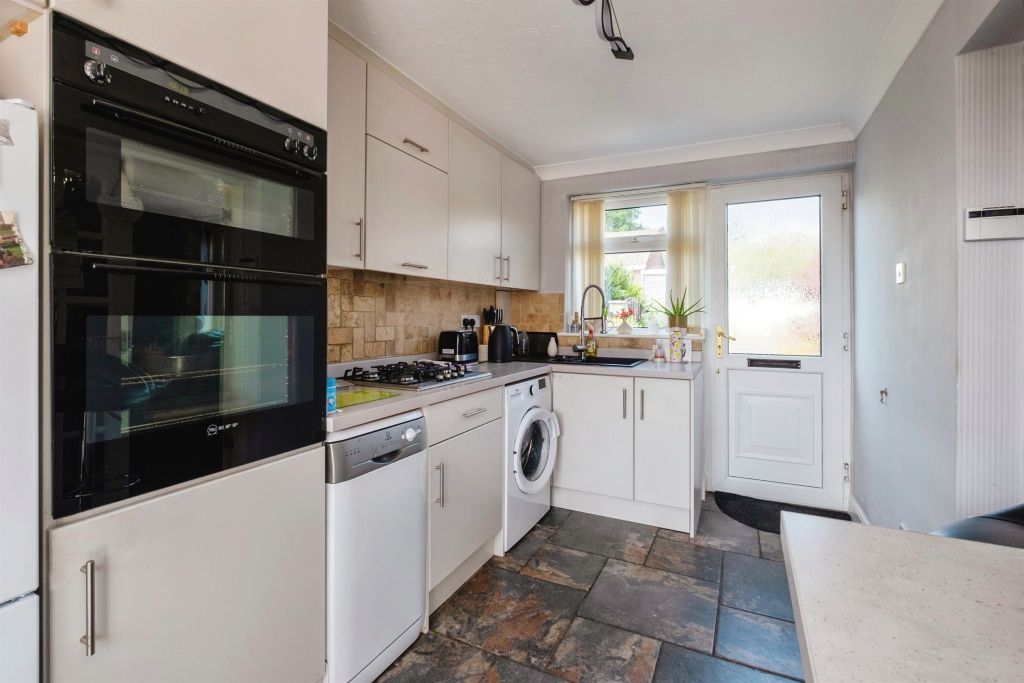 Property photo 2 of 14