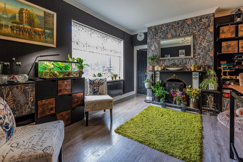 Additional image 5 of 6 bed end terrace house for saleClive Place, Penarth CF64