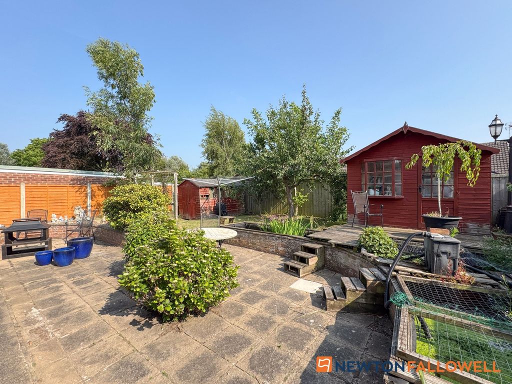 Property photo 3 of 20