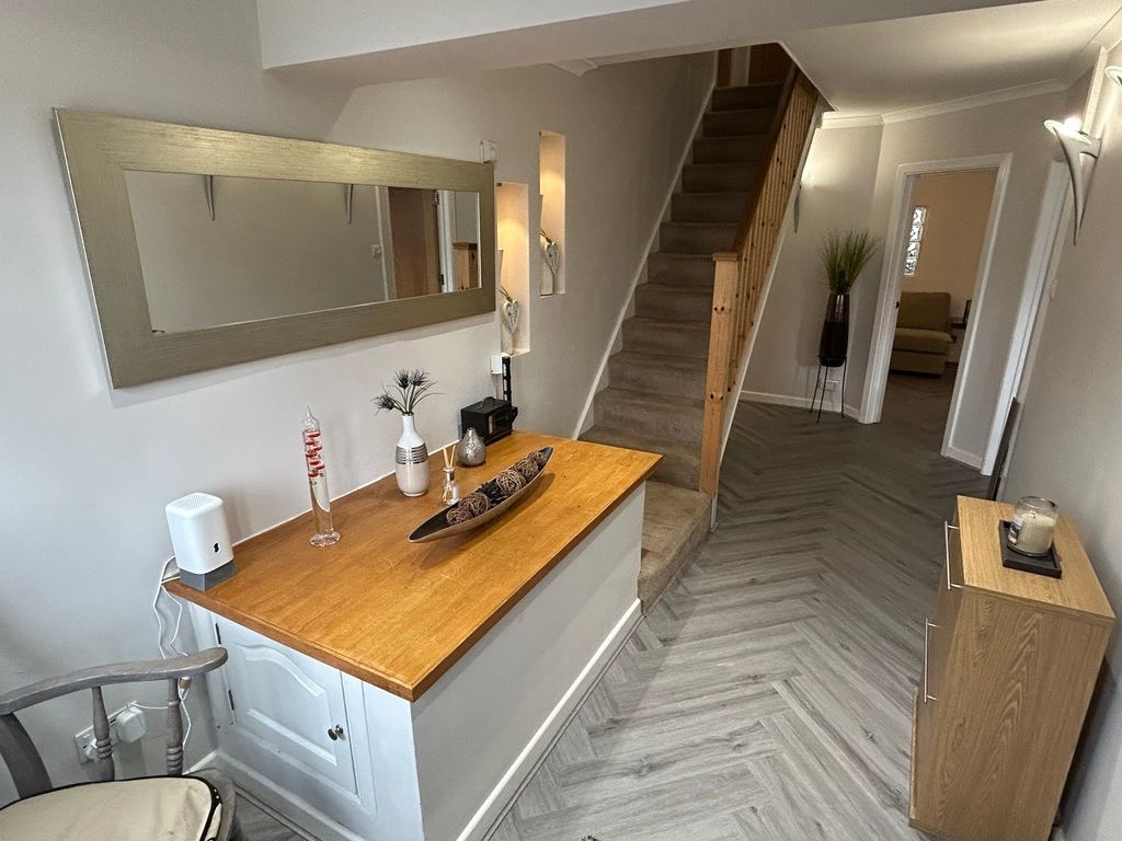 Property photo 3 of 31