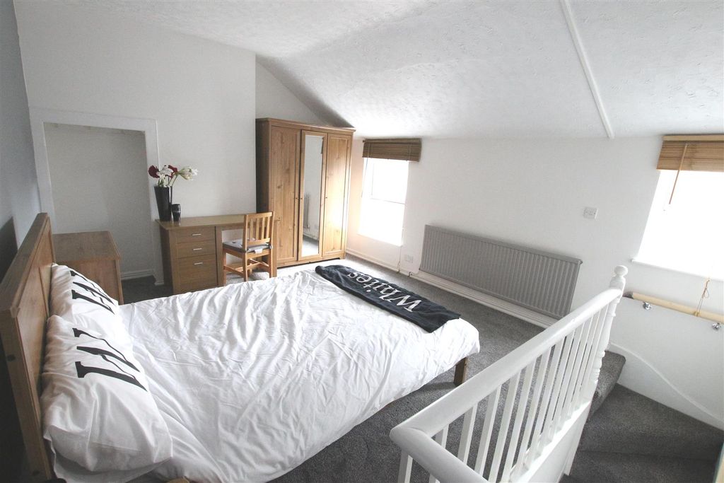 Property photo 2 of 11 Img_3856.Jpg