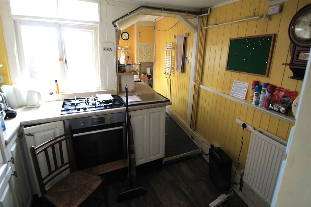 Property photo 3 of 12 Img_3111.Jpg