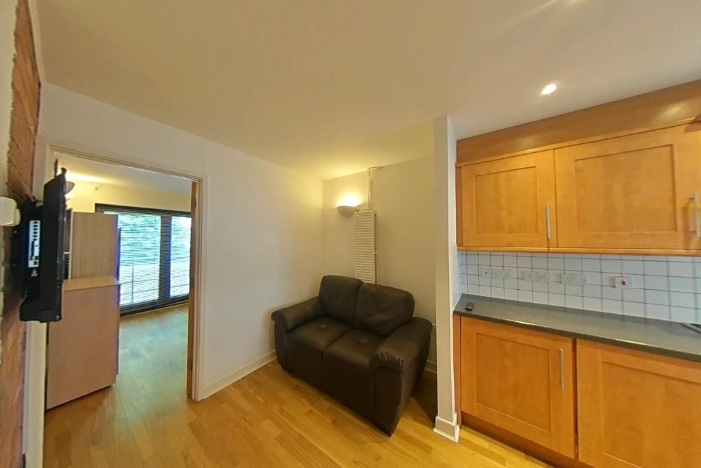 Property photo 2 of 4