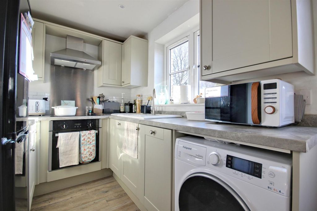 Property photo 3 of 18 Jessop Terrace (8).Jpg