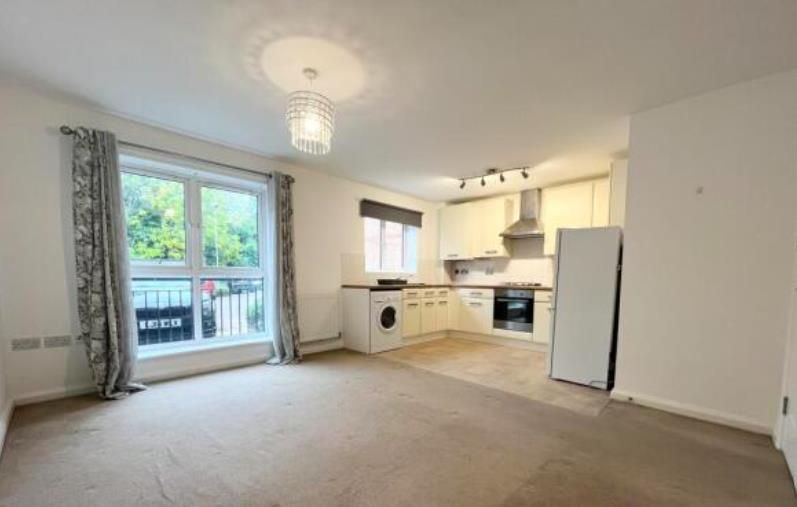 Property photo 1 of 6 Dining Room