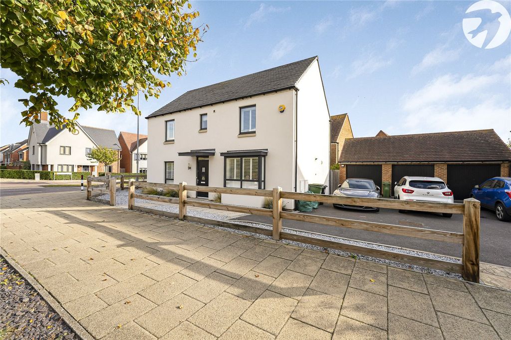 Property photo 1 of 38 Picture No. 36