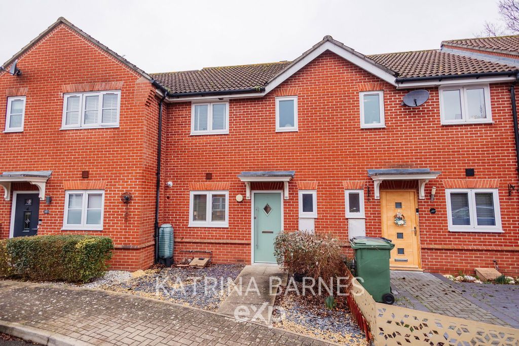 Property photo 1 of 17