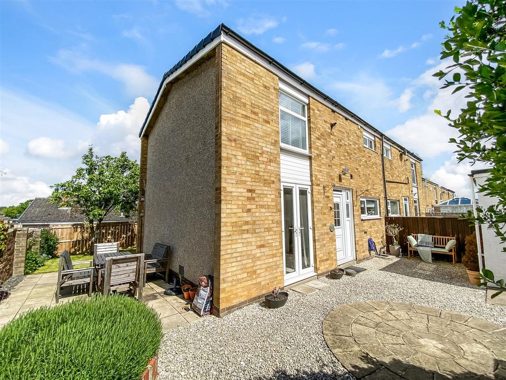 Property photo 1 of 16 Rear Elevation