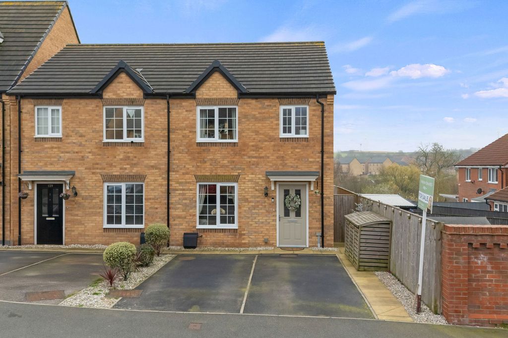 Property photo 1 of 24