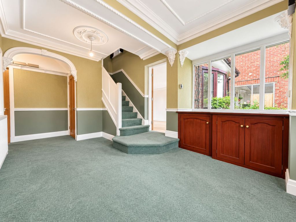 Property photo 3 of 24 Hallway