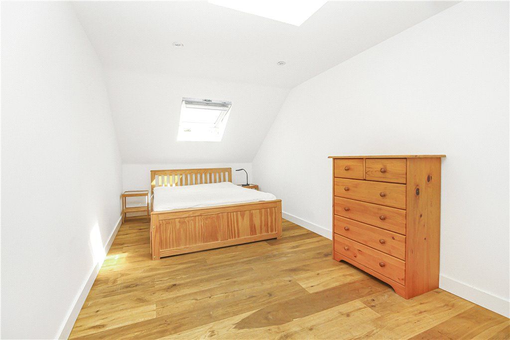 Property photo 2 of 19 Bedroom 3