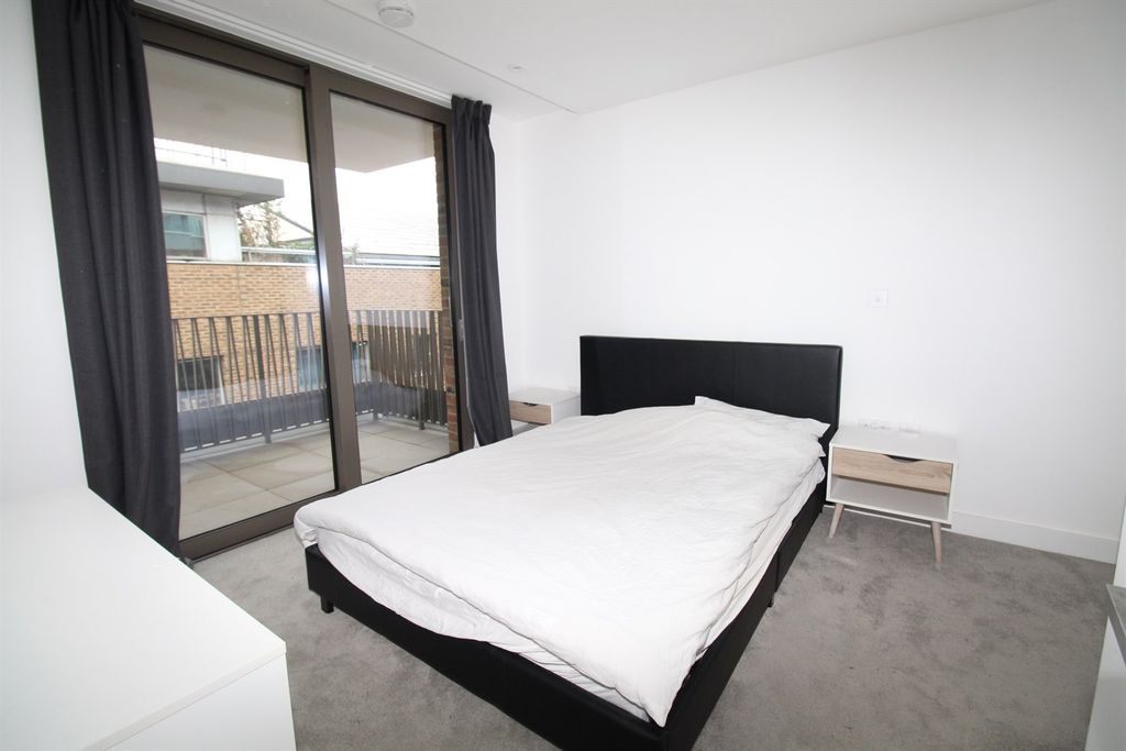 Property photo 3 of 7 Main