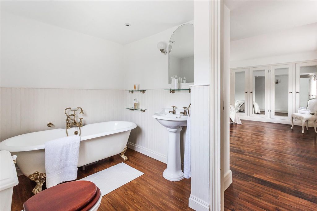 Additional image 10 of 5 bed detached house for saleAndwell Lane, Andwell, Hook, Hampshire RG27