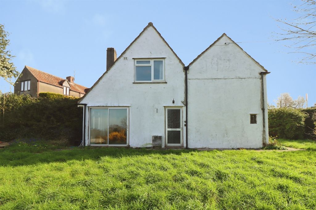 Property photo 1 of 20