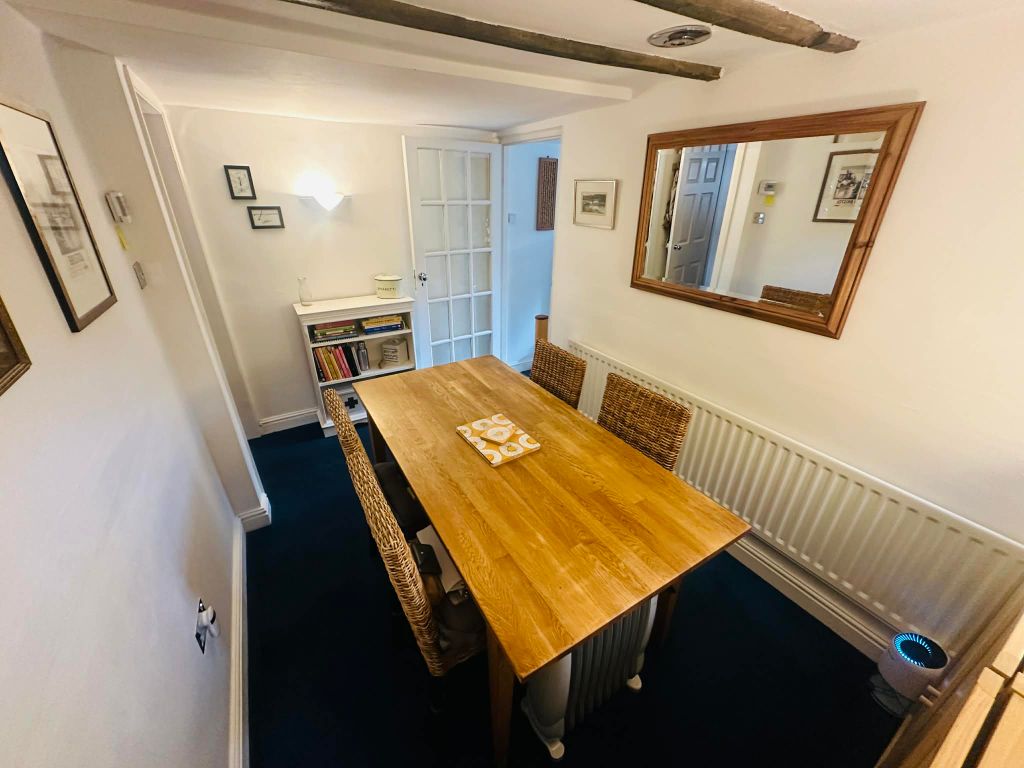 Property photo 3 of 22