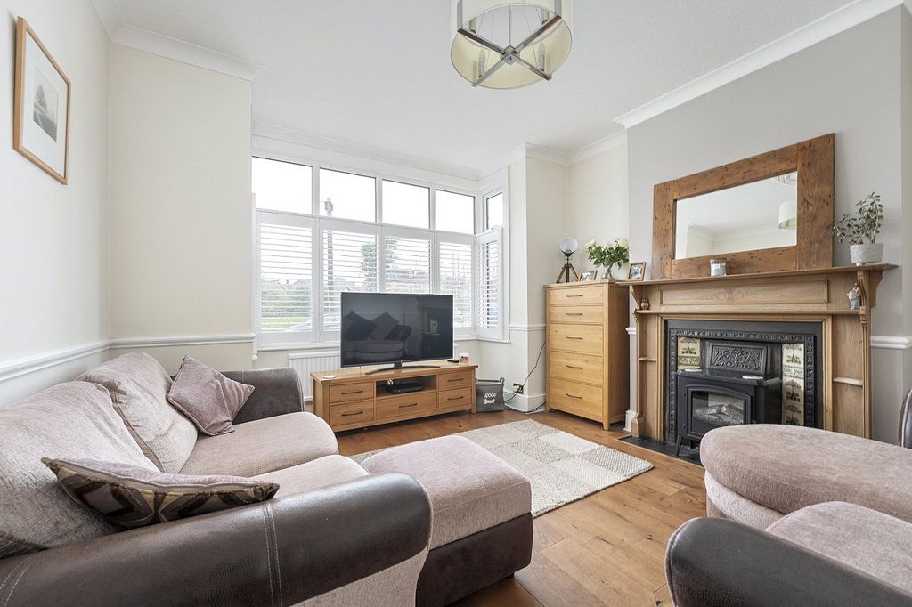 Property photo 3 of 22 Picture No. 04