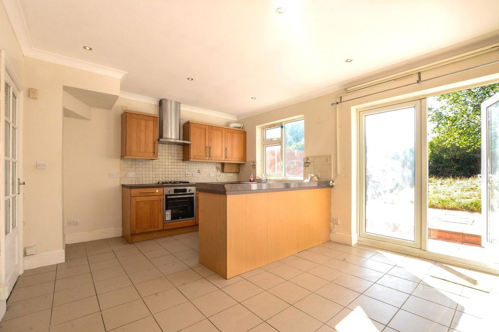 Property photo 1 of 14 Pbox-Img.Jpg