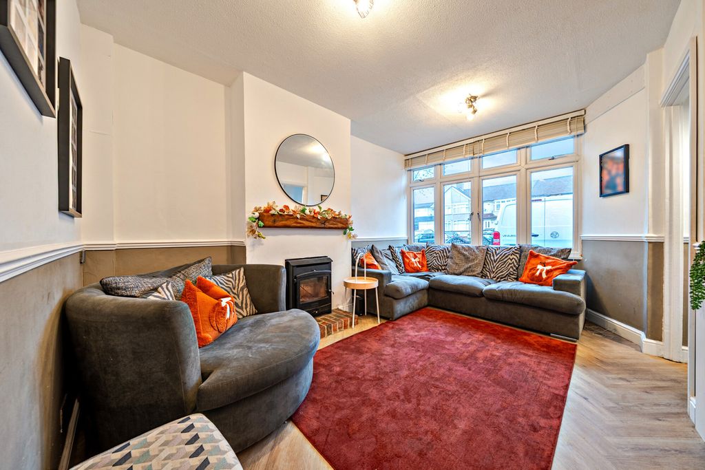 Property photo 2 of 19 Reception Room
