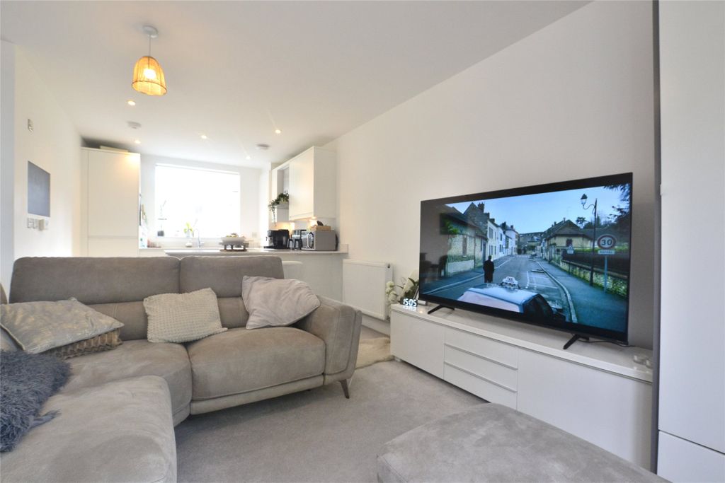 Property photo 3 of 14 Open Plan Living