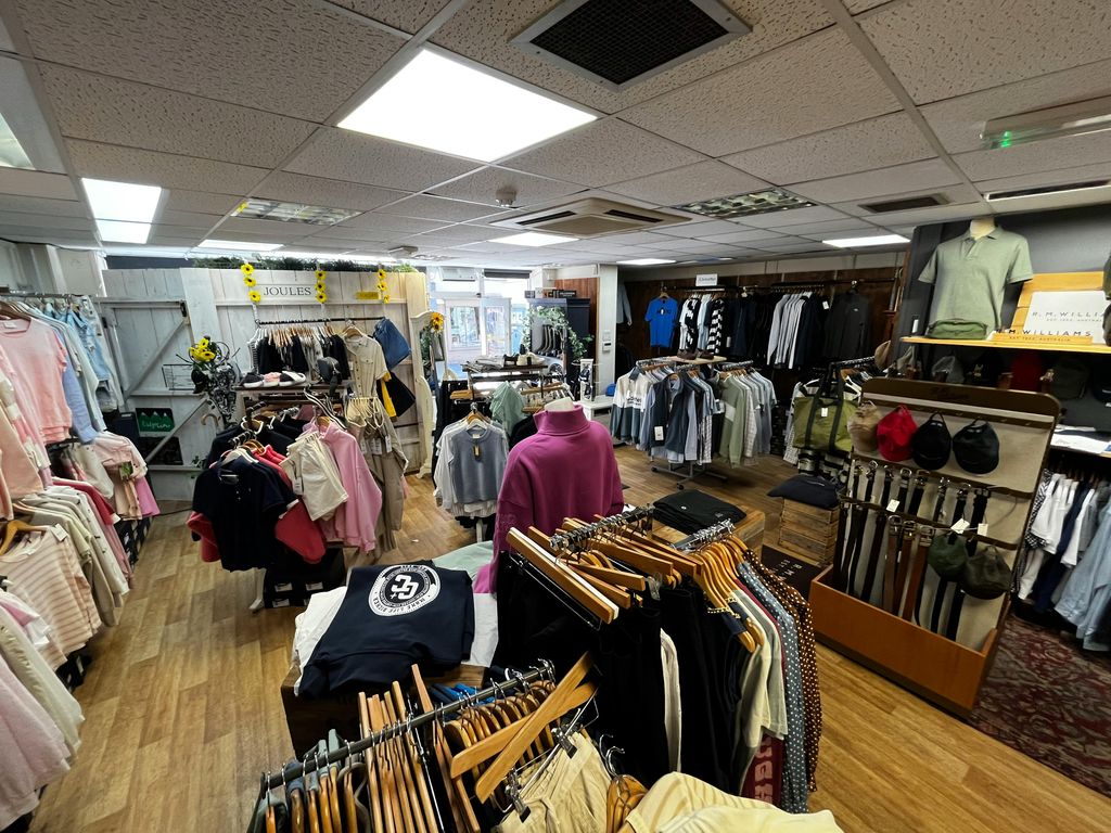 Property photo 2 of 4 Internal1.Jpg