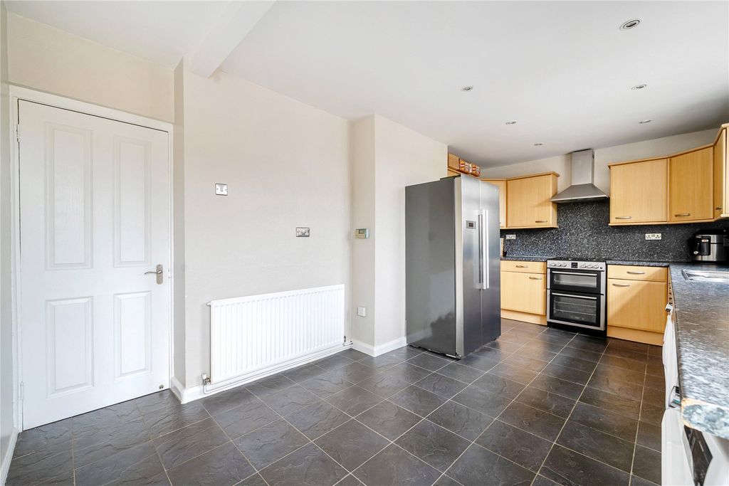 Property photo 3 of 18 Picture No. 20