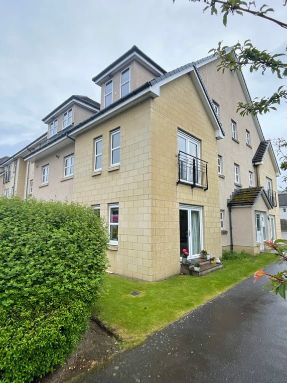 Property photo 1 of 11