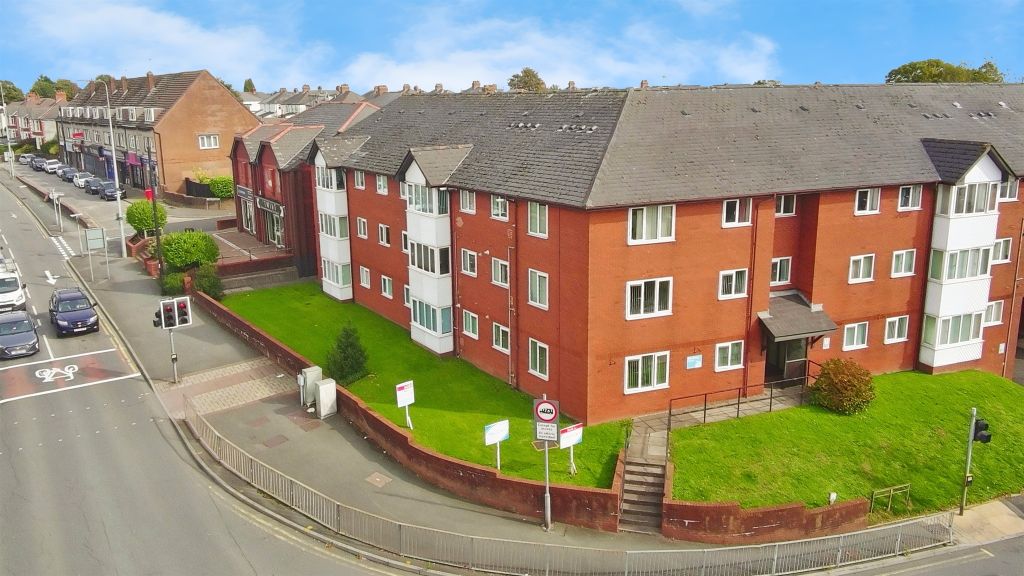 Property photo 1 of 18