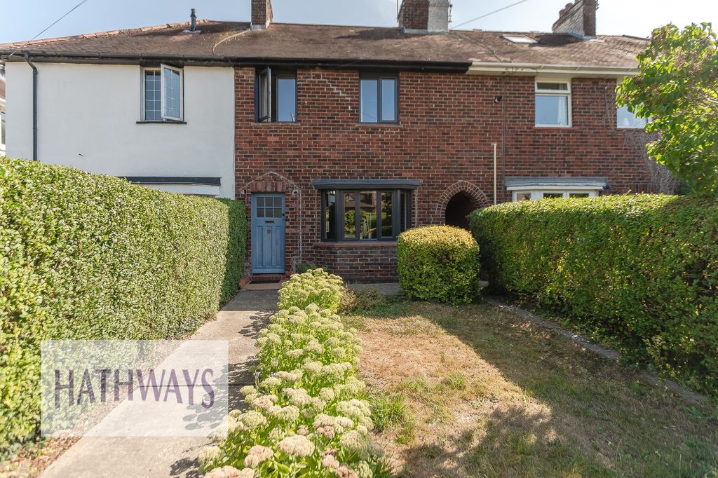 Property photo 1 of 42