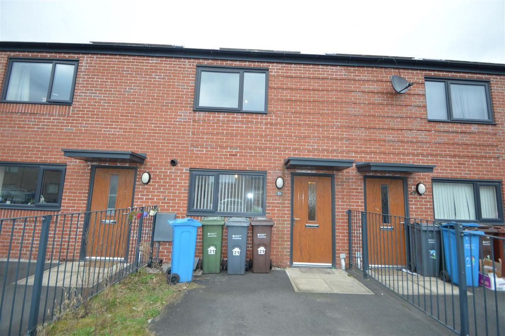 Property photo 1 of 9
