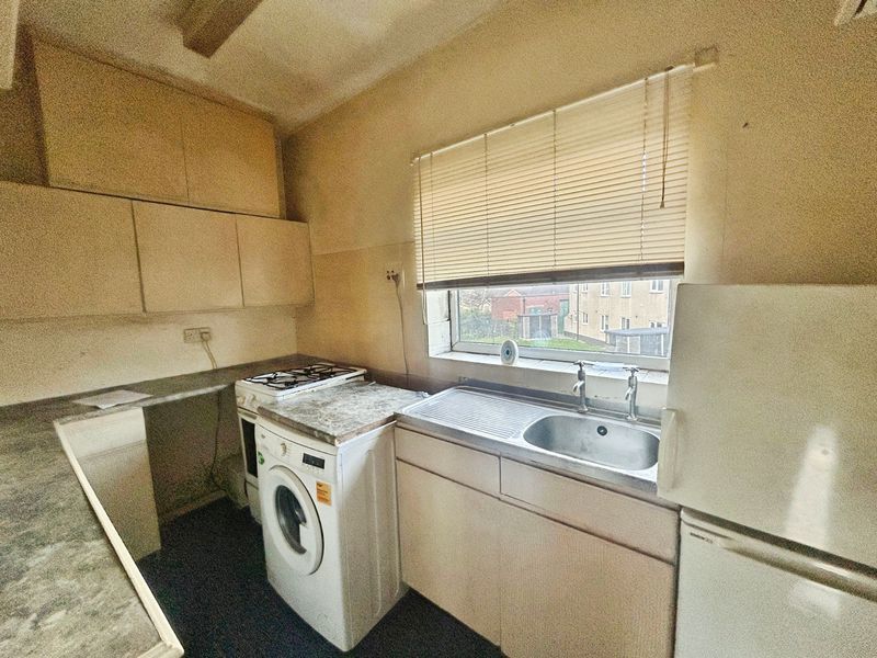 Property photo 3 of 6 Photo 5