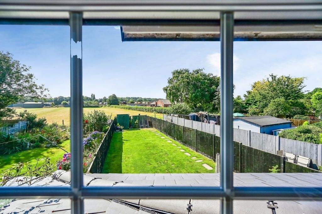 Property photo 2 of 20 Pbox-Img.Jpg