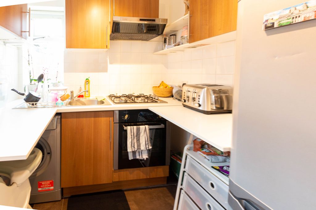 Property photo 3 of 3