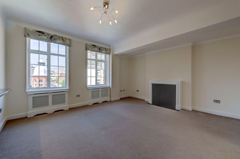 Property photo 3 of 7