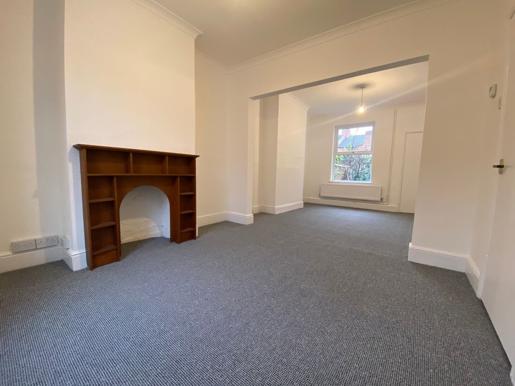 Property photo 3 of 11 Photo 2