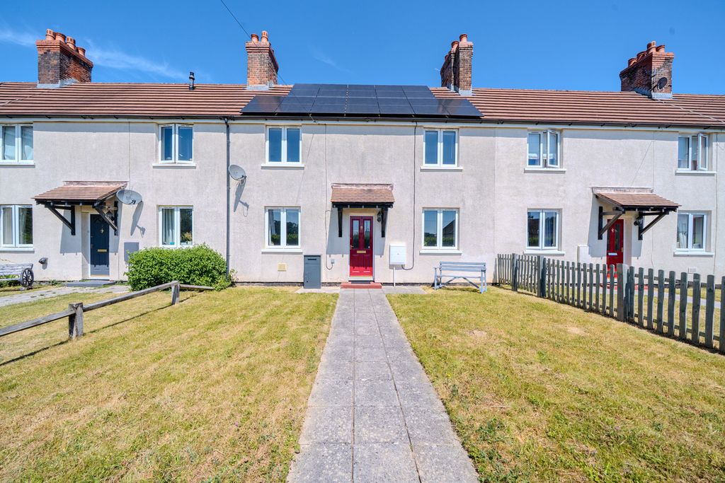 Property photo 1 of 25