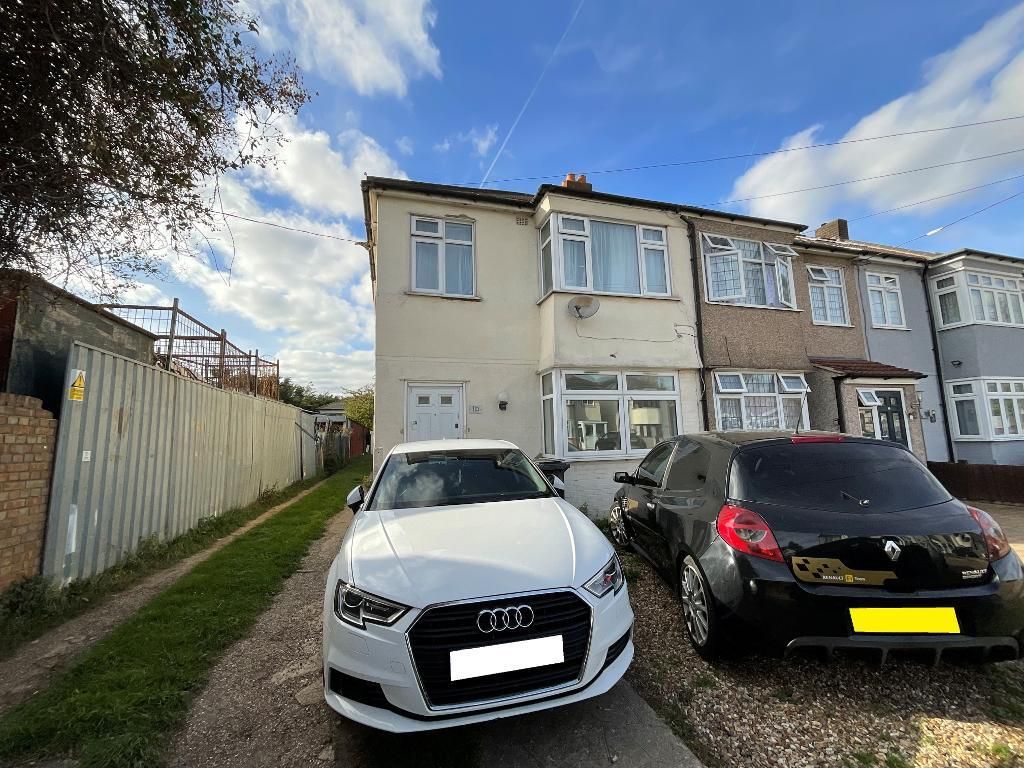 Property photo 3 of 8 Photo 3