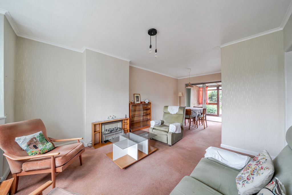 Property photo 2 of 16 10-6A689861217Ac-...
