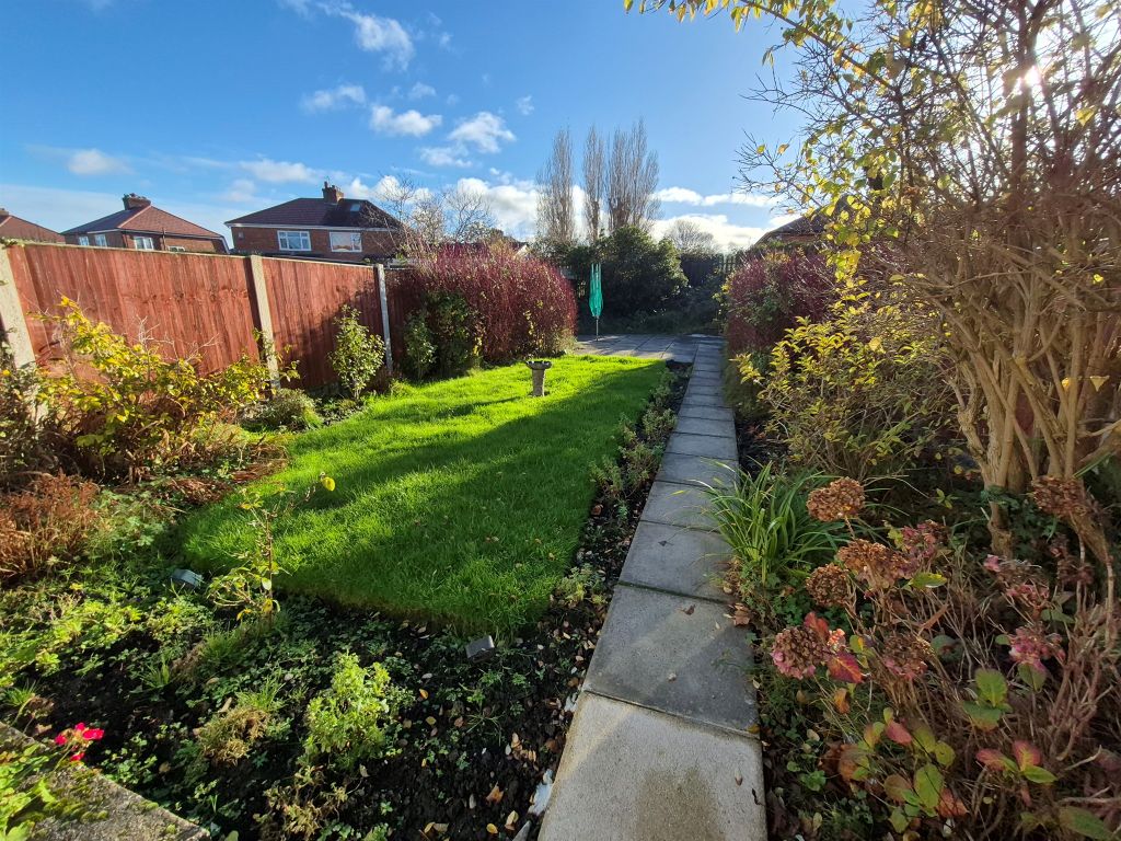 Property photo 3 of 15