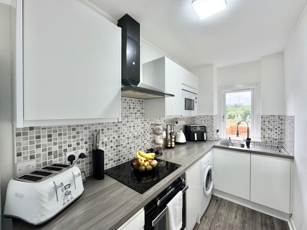 Property photo 3 of 34 Img_3828