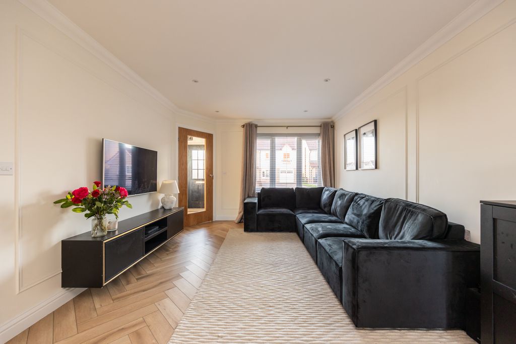 Property photo 2 of 26 Property Image 2