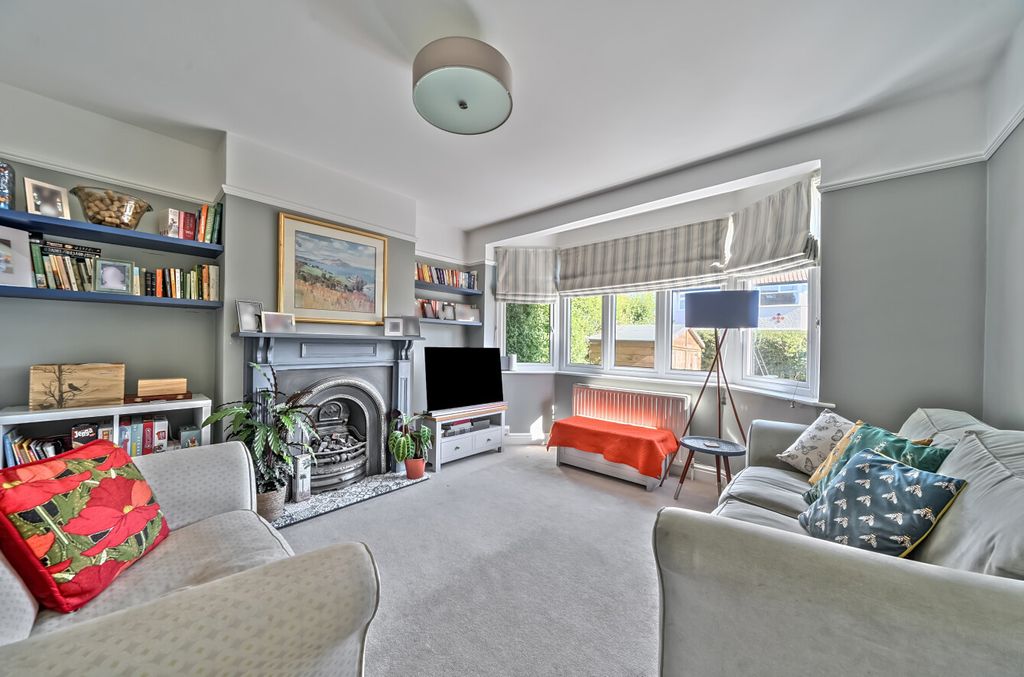 Property photo 3 of 20 Picture 3