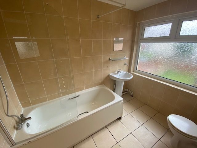 Property photo 3 of 11 Images