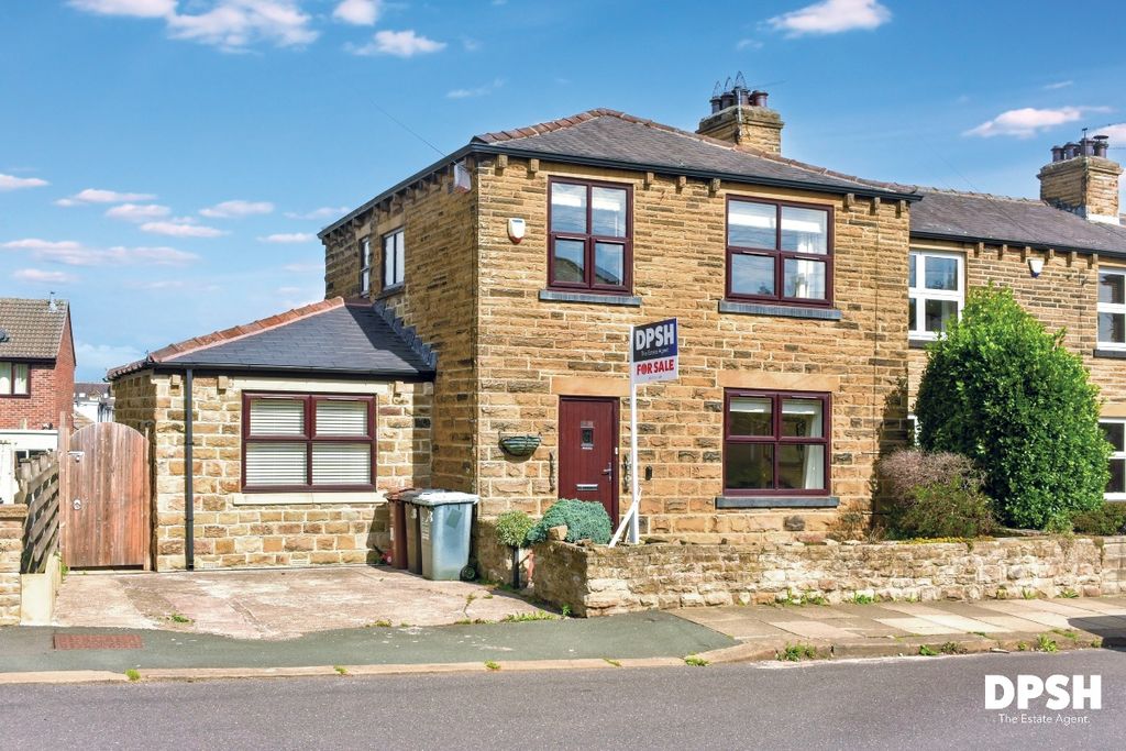 Property photo 1 of 26