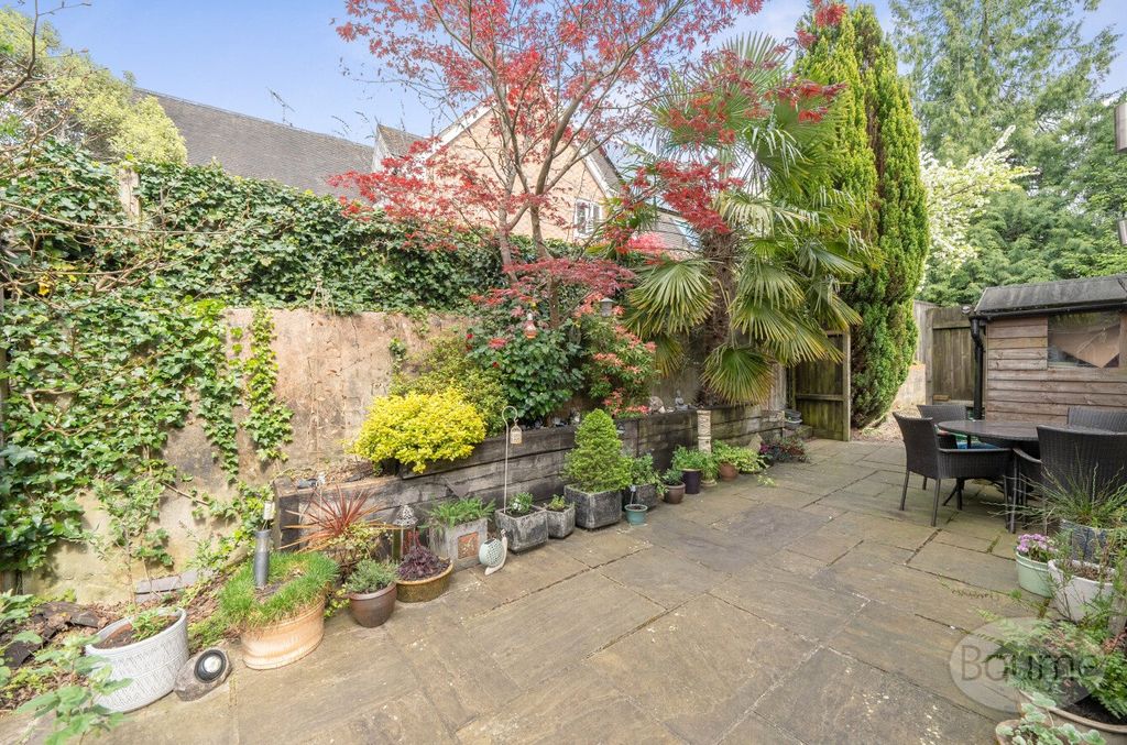 Additional image 4 of 1 bed flat for saleLondon Road, Hill Brow, Liss, Hampshire GU33