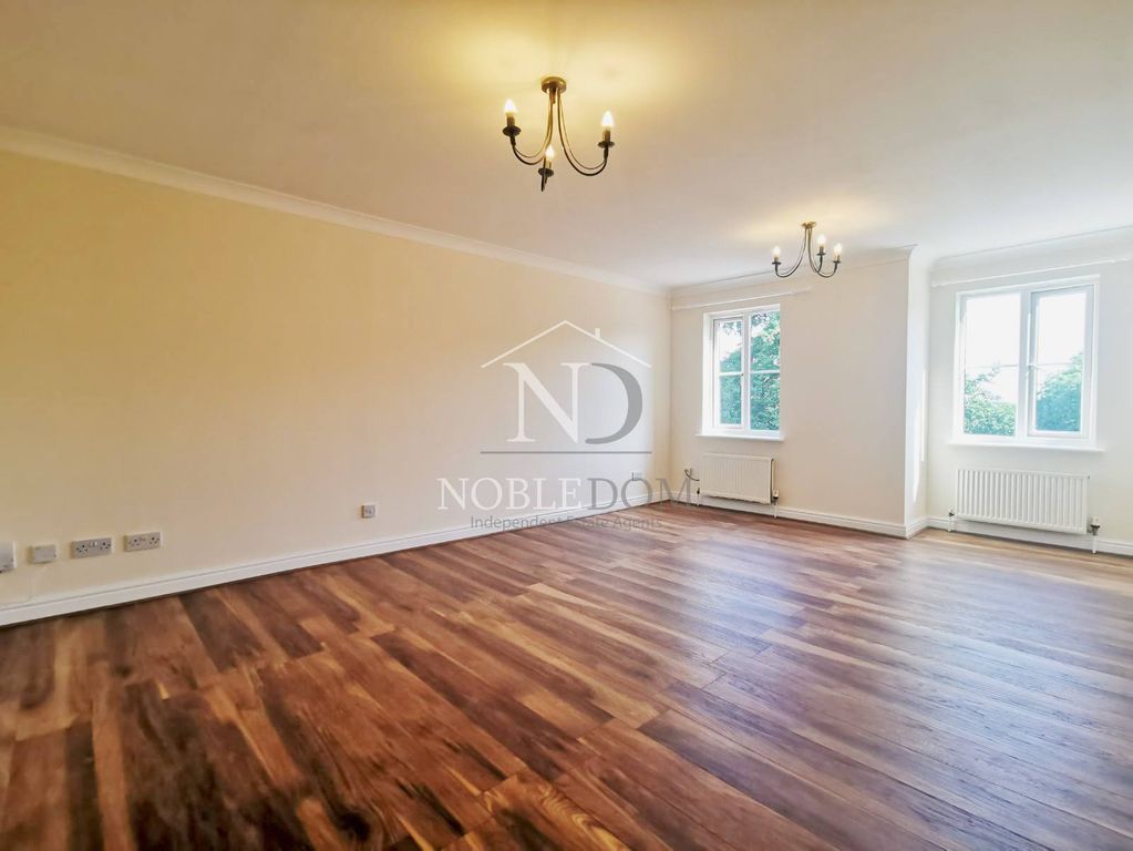 Property photo 1 of 9 2 Bedroom Flat In Harrow On The Hill